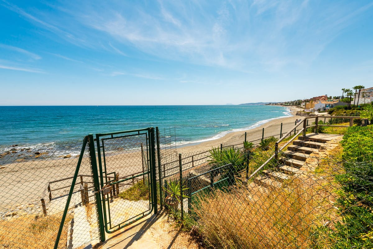 6-slaapkamer villa aan zee in Estepona in Estepona - foto 19
