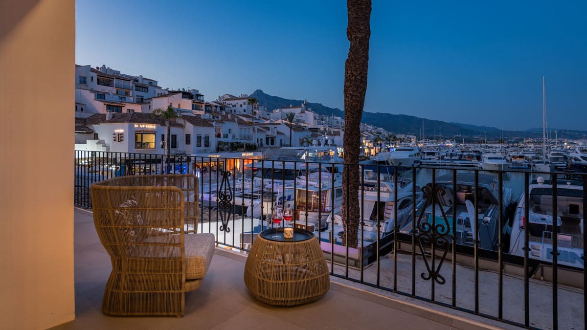 2-slaapkamer appartement in Puerto Banús, frontline aan de haven in Puerto Banús - foto 2