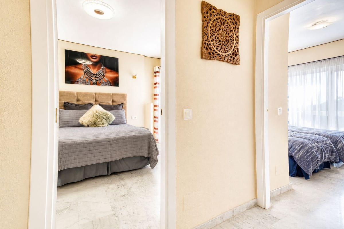 2 bedroom Apartment in Calahonda in Calahonda - foto 16