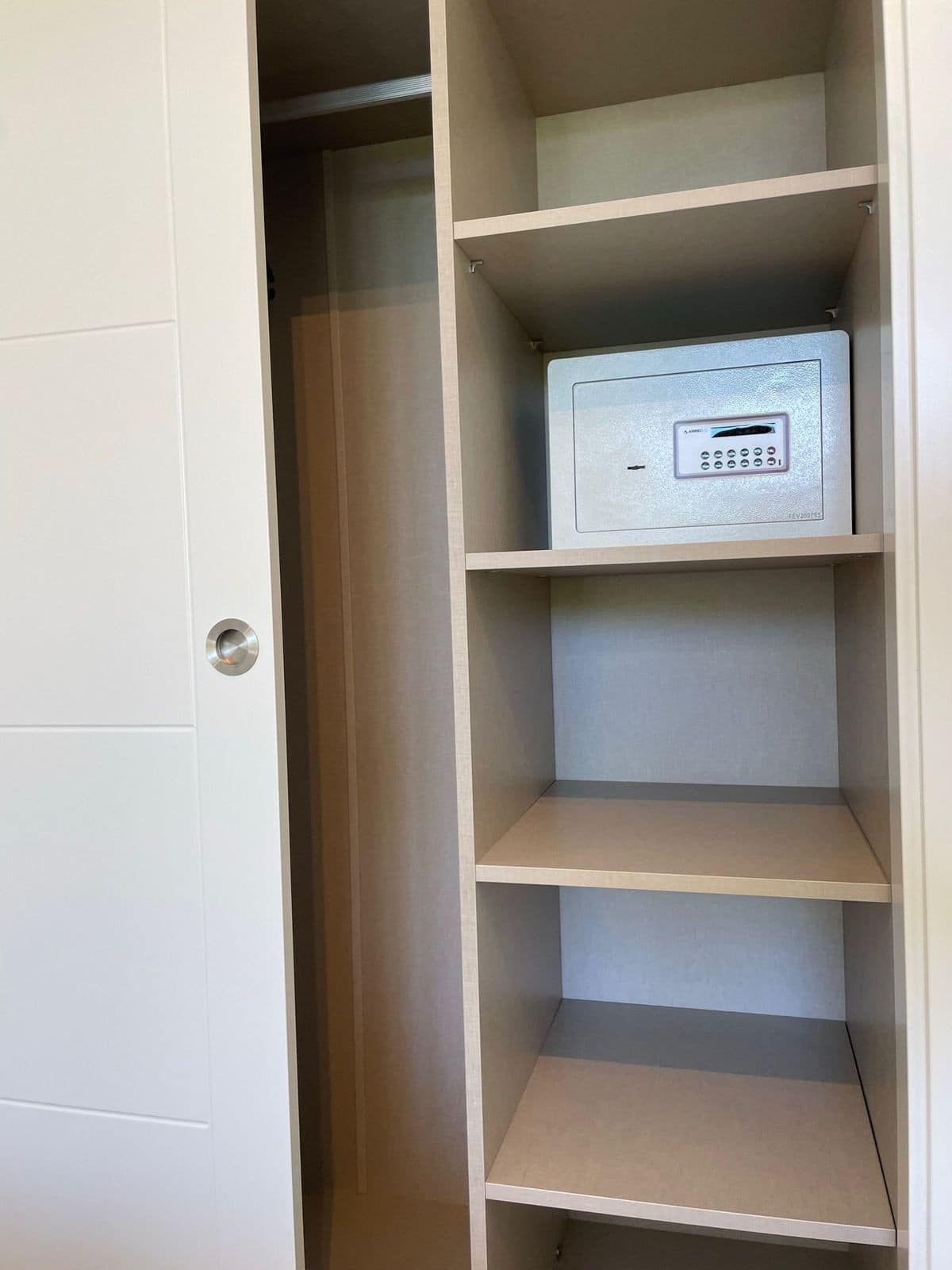 Luxe 2-slaapkamer appartement aan golf in Atalaya, Estepona in Atalaya - foto 19