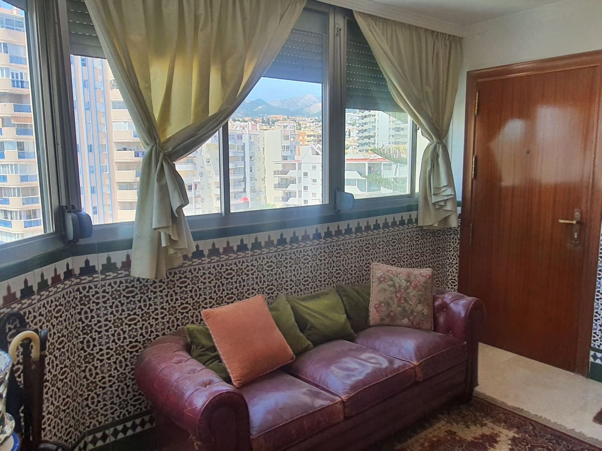 Drie-slaapkamer appartement aan de eerste lijn strand in Fuengirola in Fuengirola - foto 15