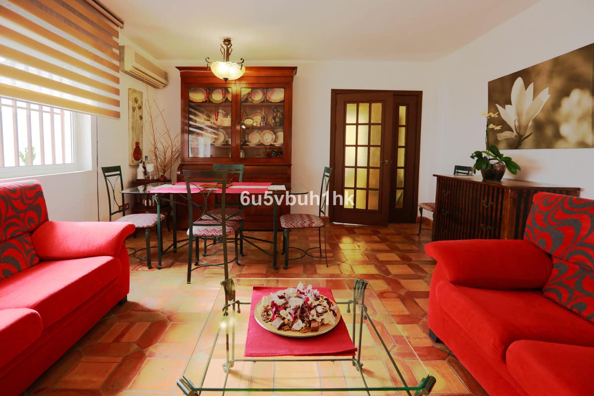 Drie-slaapkamerwoning in Alhaurín de la Torre in Alhaurín de la Torre - foto 18