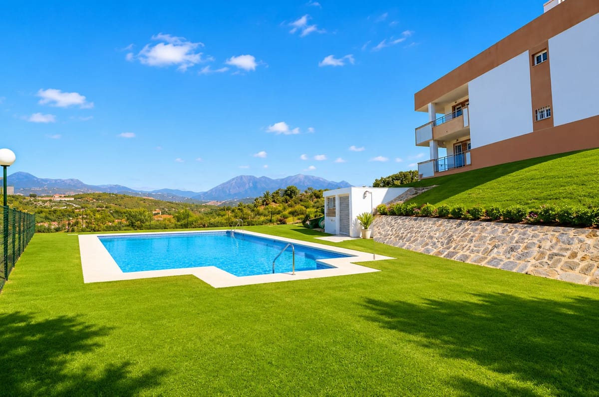 4 bedroom Apartment in Casares Playa in Casares Playa - foto 4
