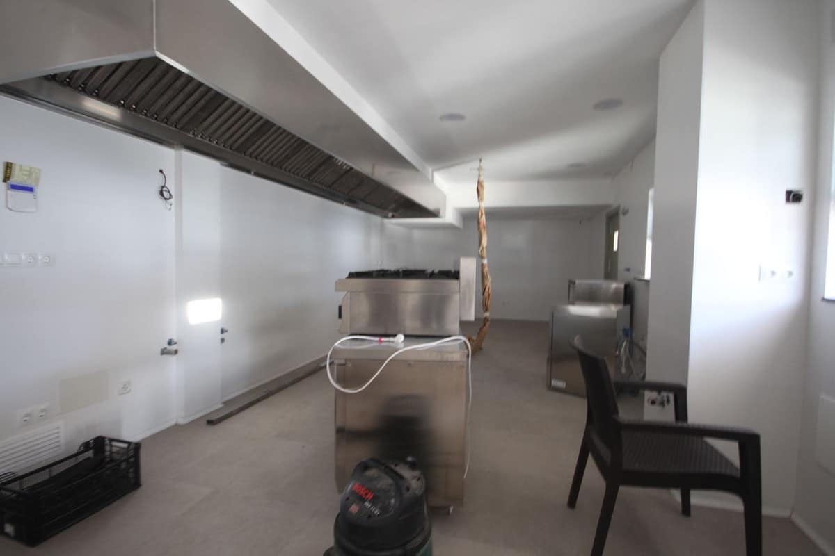 Drie-slaapkamer villa in Elviria aan het strand in Elviria - foto 19