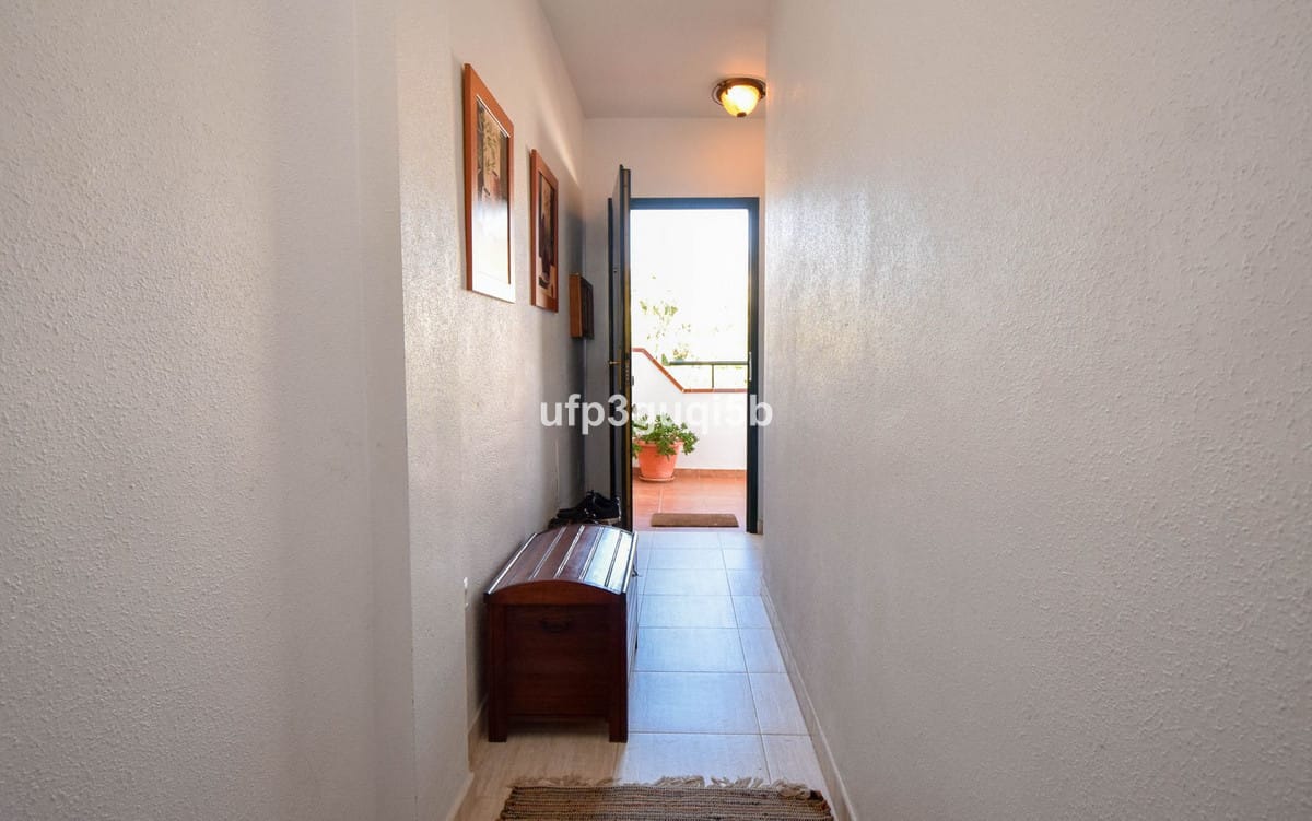 Appartement met één slaapkamer in Torrequebrada in Torrequebrada - foto 16