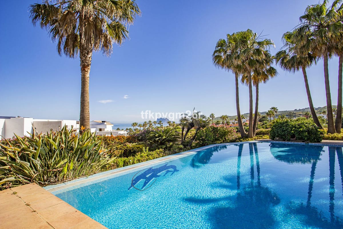 Villa met 6 slaapkamers in La Alcaidesa in La Alcaidesa - foto 2