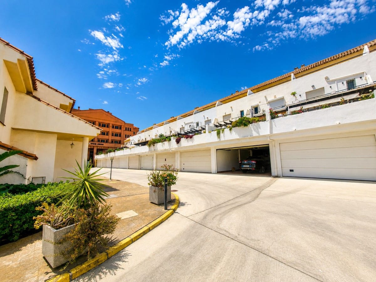 4-slaapkamer stadswoning aan het strand in Estepona in Estepona - foto 18