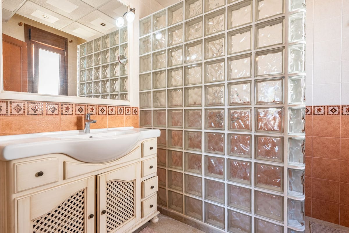 Villa met 4 slaapkamers in Sierrezuela in Sierrezuela - foto 10