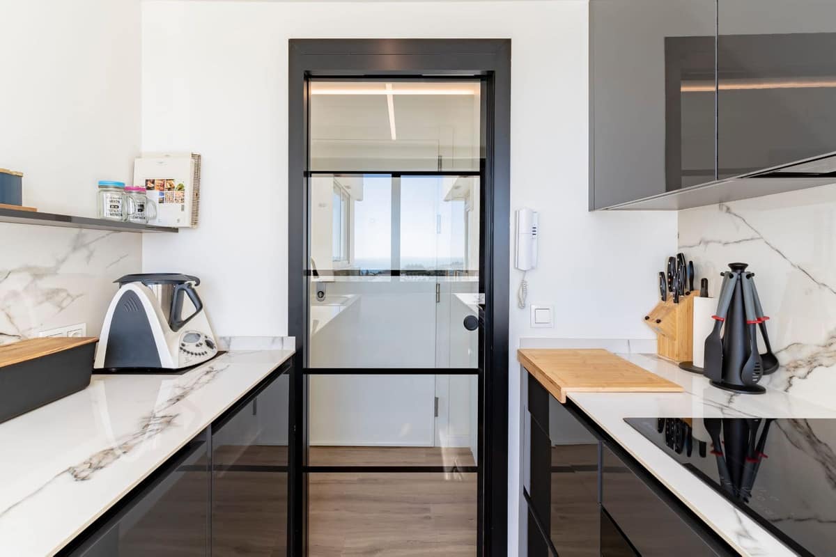 3-slaapkamer appartement in Marbella in het enige wolkenkrabbergebouw in Marbella - foto 12