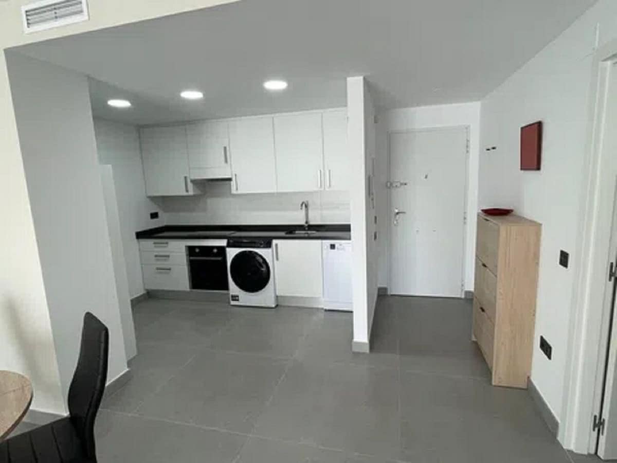 1 bedroom Apartment in Las Lagunas in Las Lagunas - foto 4