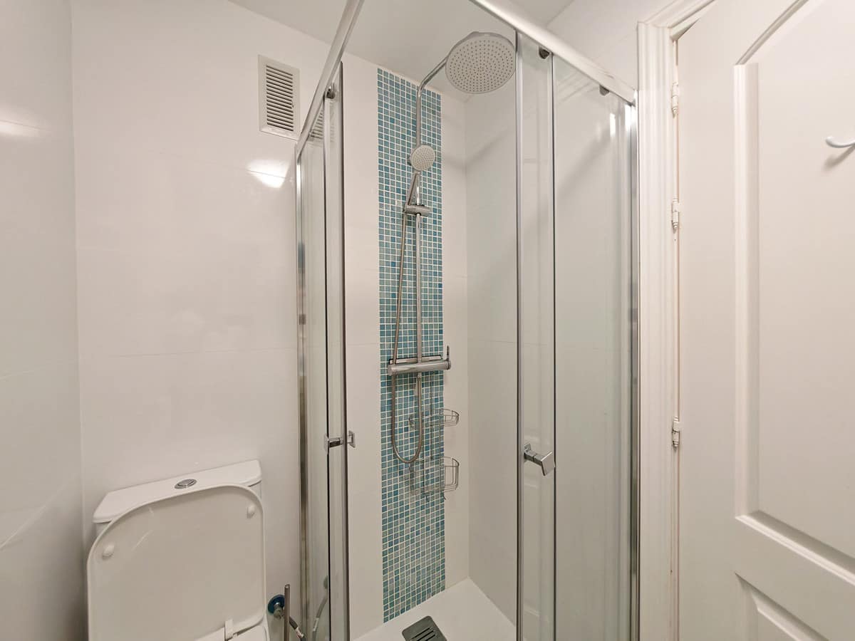 Appartement met 2 slaapkamers te koop in Manilva in Manilva - foto 12