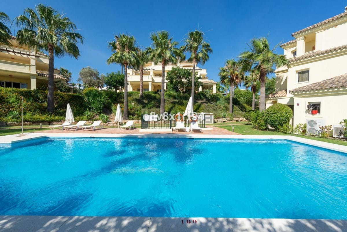 Luxe 2-slaapkamer appartement in Casares in Casares - foto 3