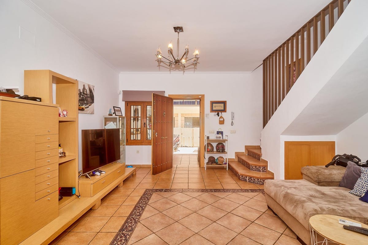 Hoekwoning met 4 slaapkamers in Fuengirola in Fuengirola - foto 9
