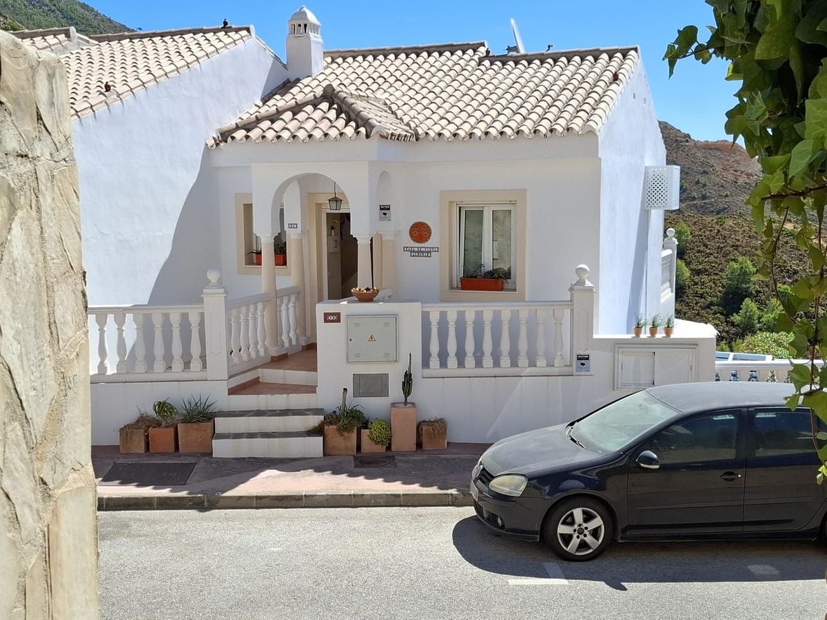 Twee-slaapkamer tussenwoning met panoramisch uitzicht in Pueblo Valtocado, Mijas in Mijas - foto 2