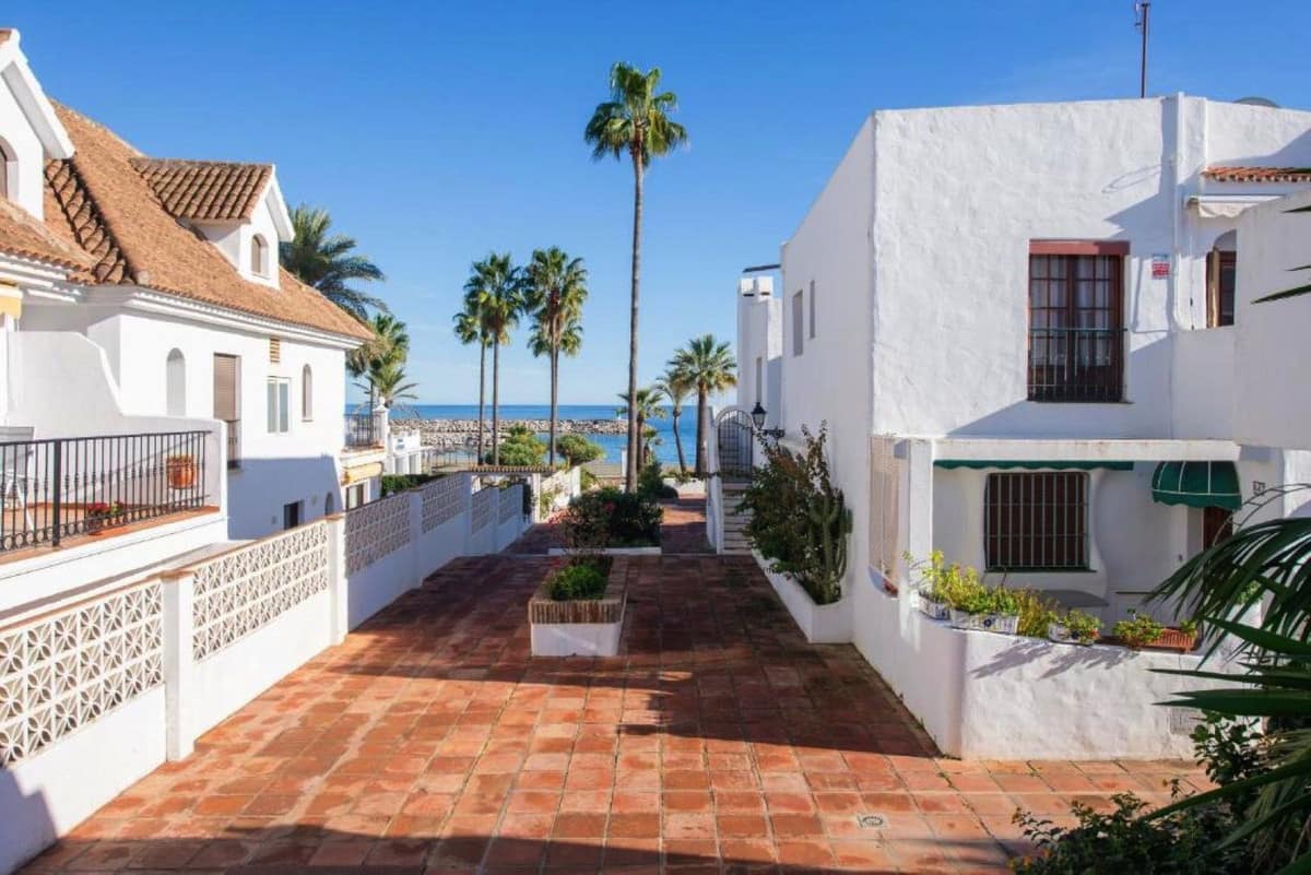 Villa met 3 slaapkamers in La Duquesa in La Duquesa - foto 4