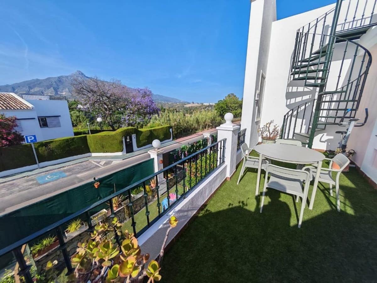 Twee-slaapkamerappartement in Marbella in Marbella - foto 4