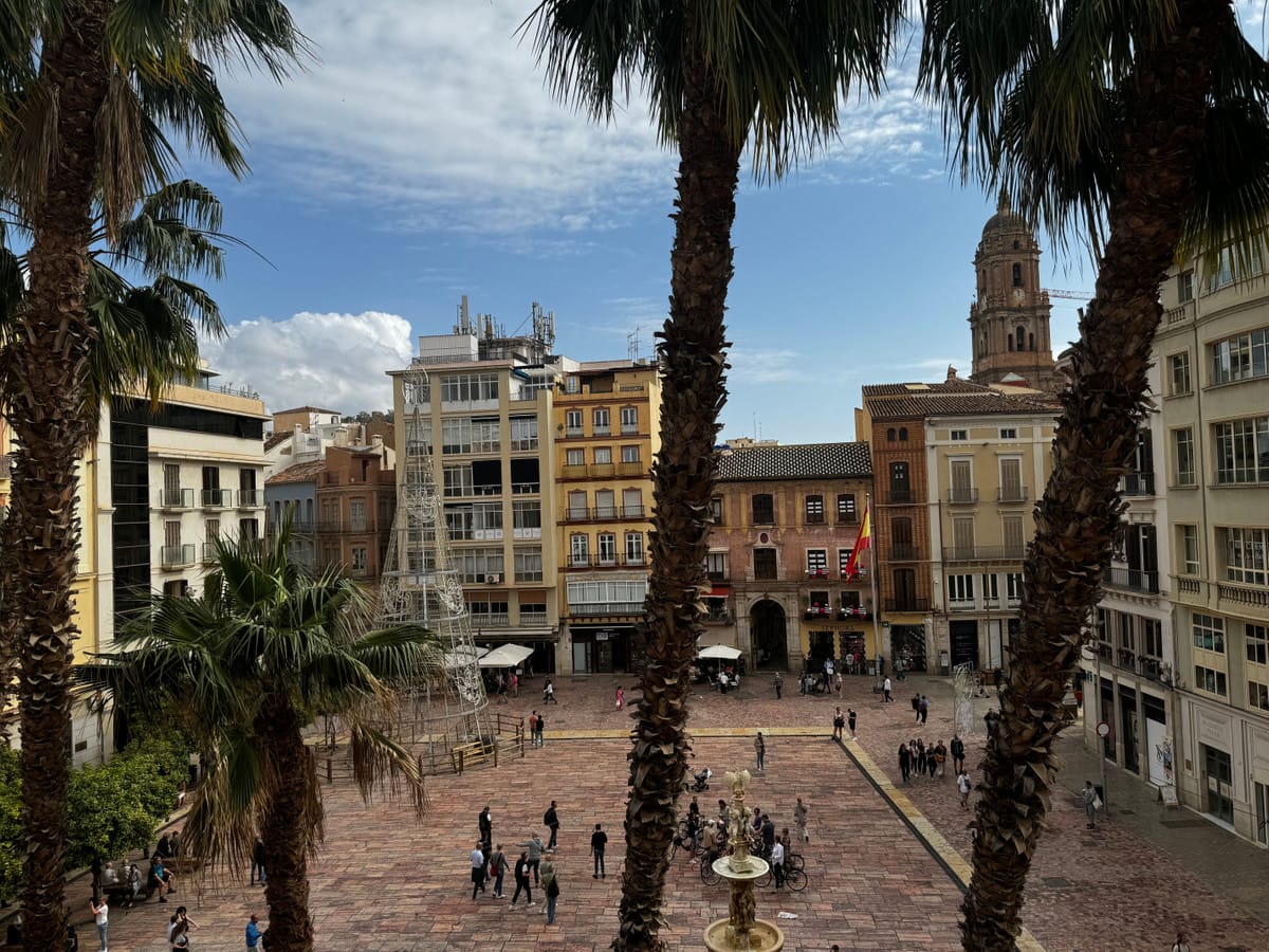 Drie slaapkamers appartement in Málaga in Málaga - foto 15