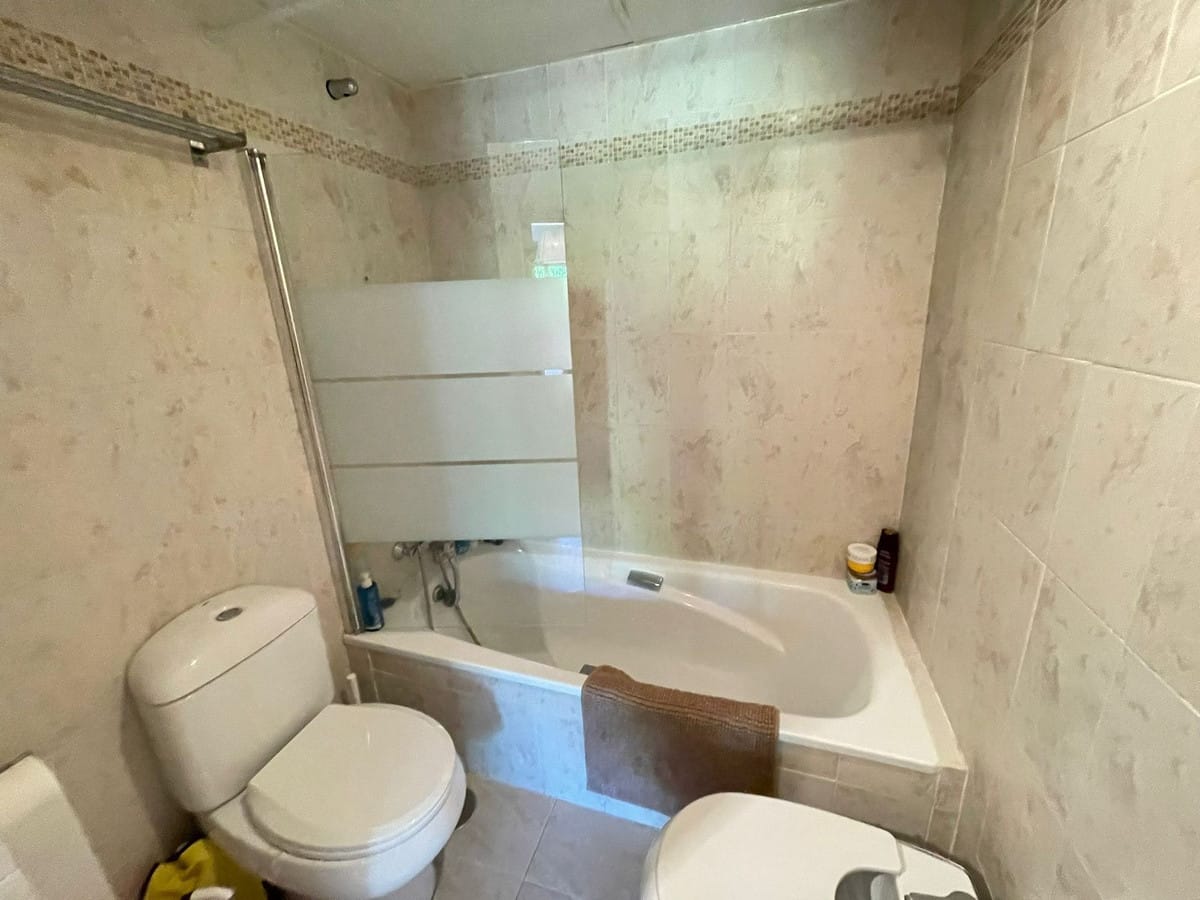 Appartement met 1 slaapkamer in Selwo (Estepona) – 76 m2 wonen + 48 m2 privé tuin in Selwo - foto 10