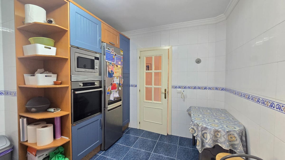 3-slaapkamer appartement in El Pinillo, Torremolinos | Terras, Zwembad, Parkeren en Opslagruimte in El Pinillo - foto 18
