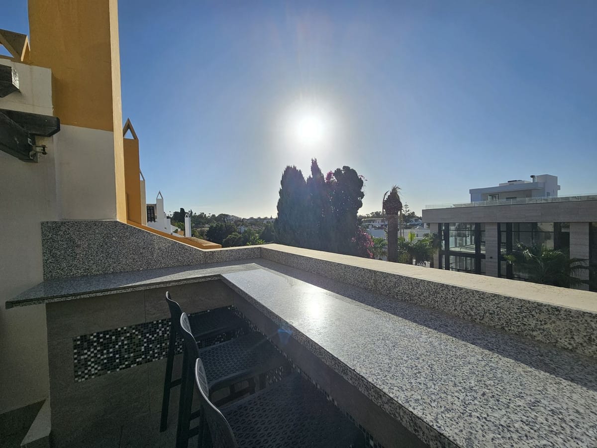 5-slaapkamer stadswoning in Nueva Andalucía in Nueva Andalucía - foto 16