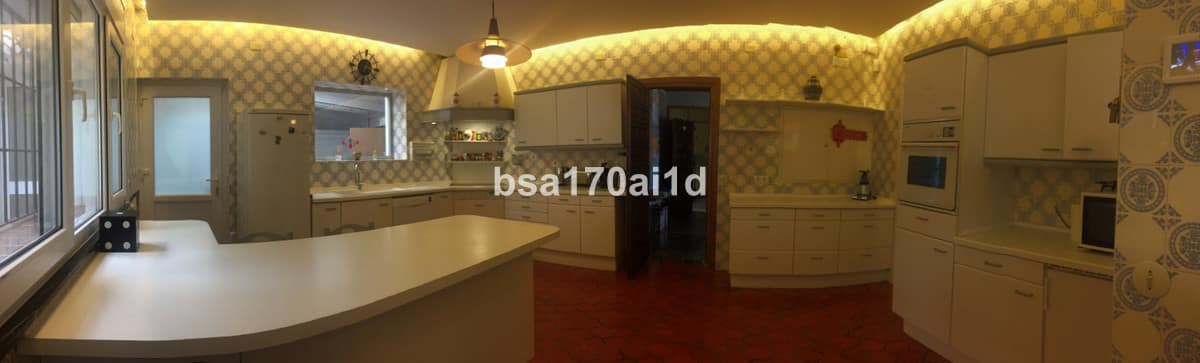 Villa met 5 slaapkamers in Los Monteros in Los Monteros - foto 12