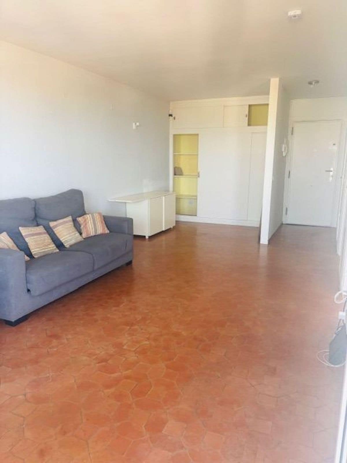 1 bedroom Apartment in Marbella in Marbella - foto 4