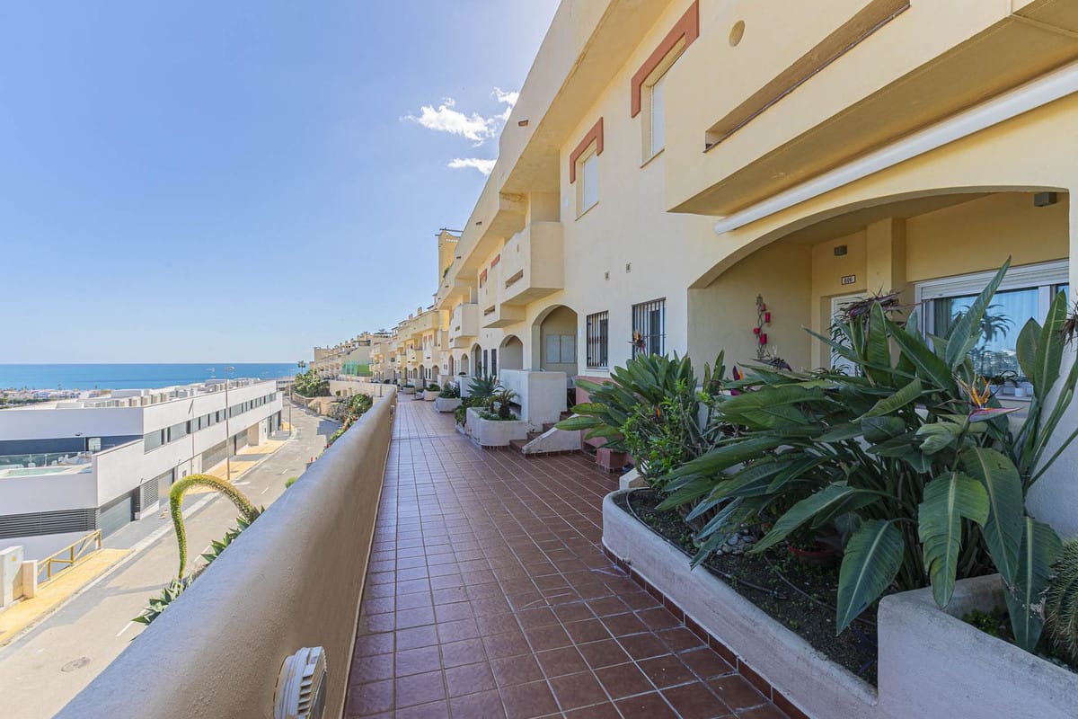Drie slaapkamers stadswoning in La Cala in La Cala - foto 18