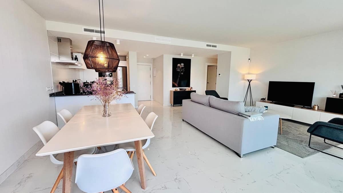 Drie-slaapkamer hoekappartement in Casares Golf in Casares - foto 8