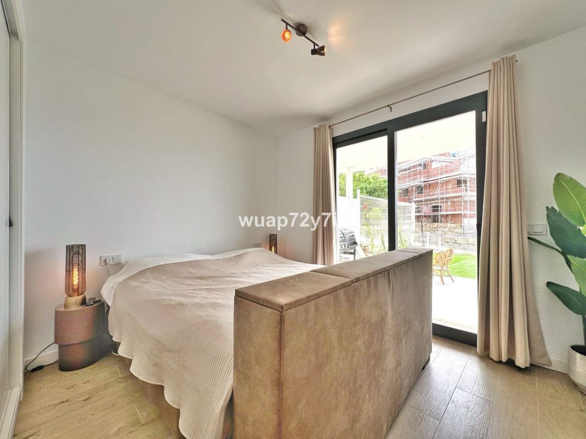 2 bedroom Apartment in Estepona in Estepona - foto 11