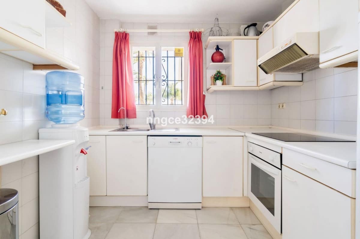 3-slaapkamer appartement aan het strand in San Pedro de Alcántara (begane grond, tuin) in San Pedro de Alcántara - foto 20