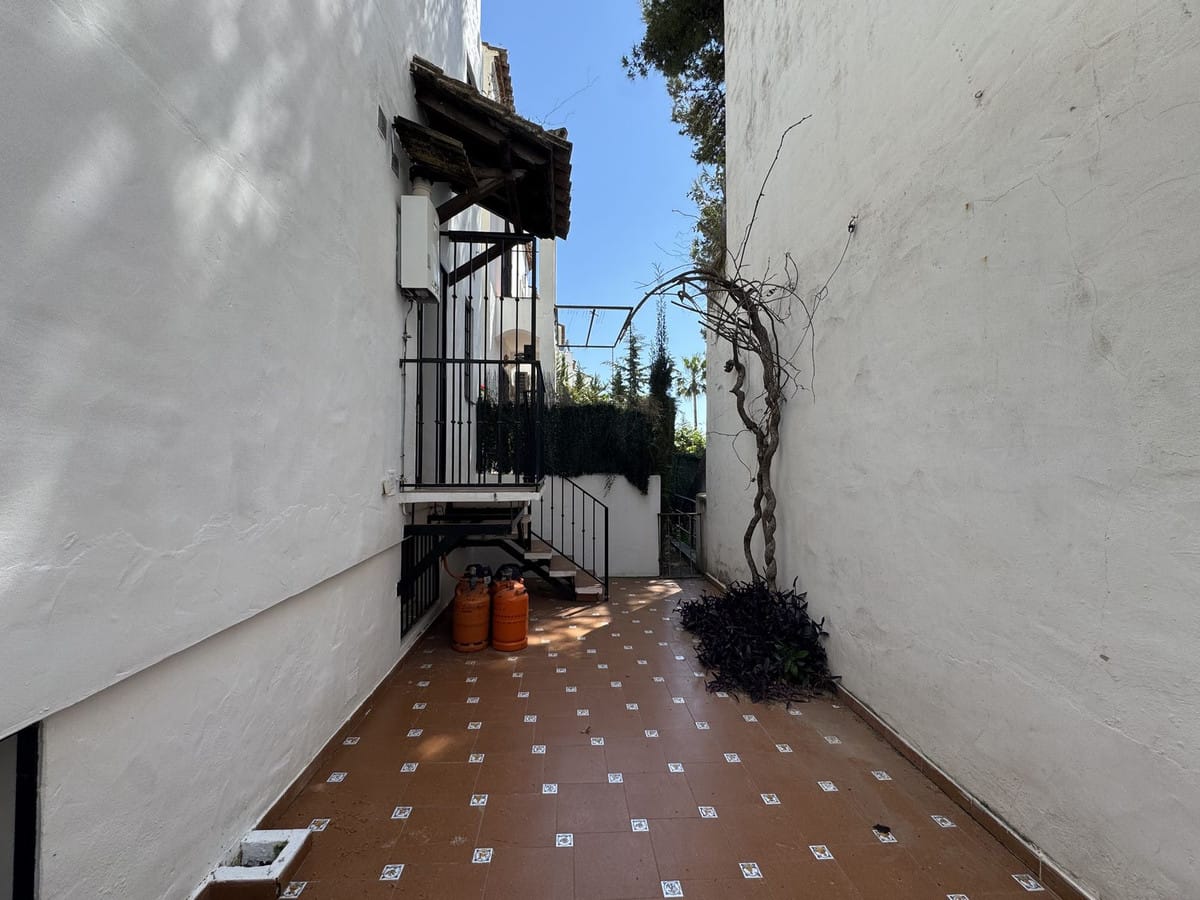 7-slaapkamerwoning in Marbella met gedeeltelijk zeezicht in Marbella - foto 12