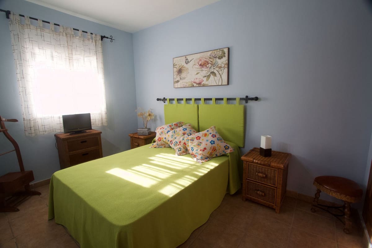 3-slaapkamer villa in Casares met zeezicht en privacy in Casares - foto 16