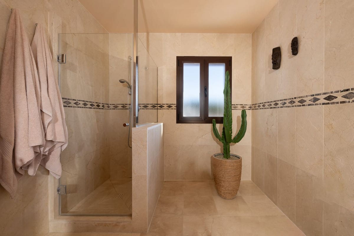 3 bedroom House in Marbesa in Marbesa - foto 6