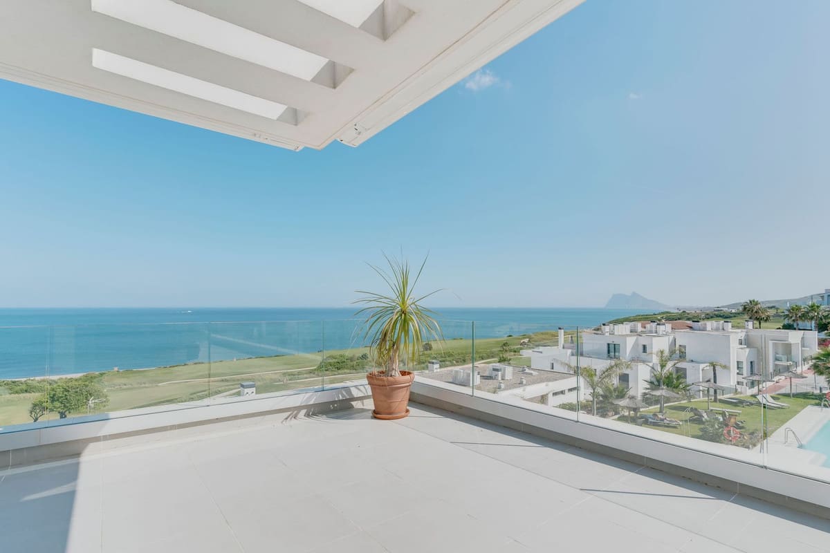 Hoekpenthouse met panoramisch uitzicht in The Links II, La Alcaidesa in La Alcaidesa - foto 11