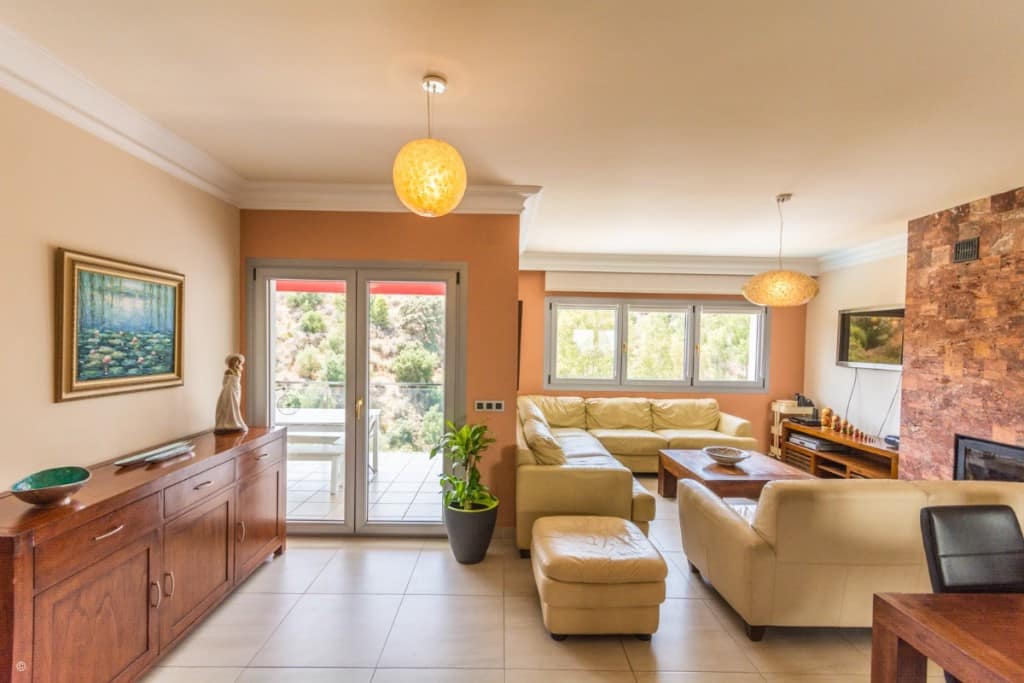 5-slaapkamer villa met gastenverblijf en boomgaard in Mijas Costa in Mijas Costa - foto 10