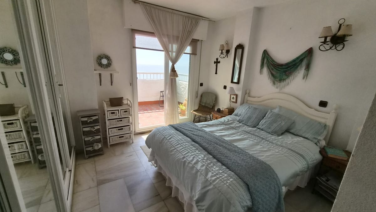 Appartement met 2 slaapkamers aan het strand in Estepona in Estepona - foto 5