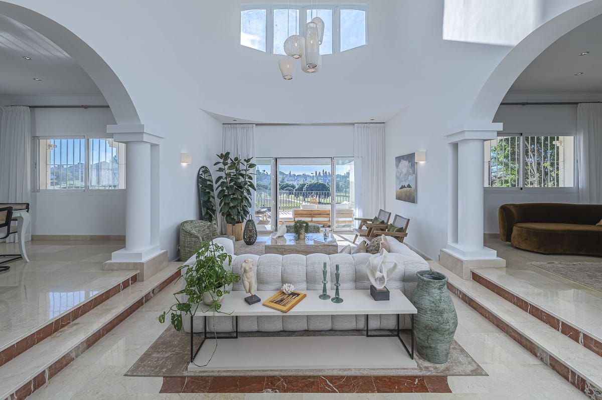 Villa met 7 slaapkamers in Nueva Andalucía in Nueva Andalucía - foto 7