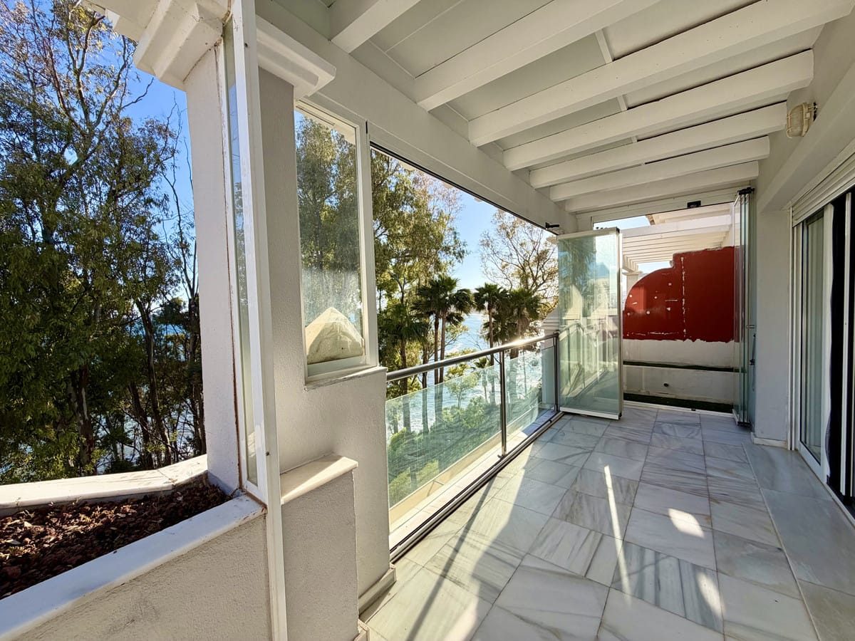 Appartement met twee slaapkamers aan de kust in Estepona (Punta Plata) in Estepona - foto 10