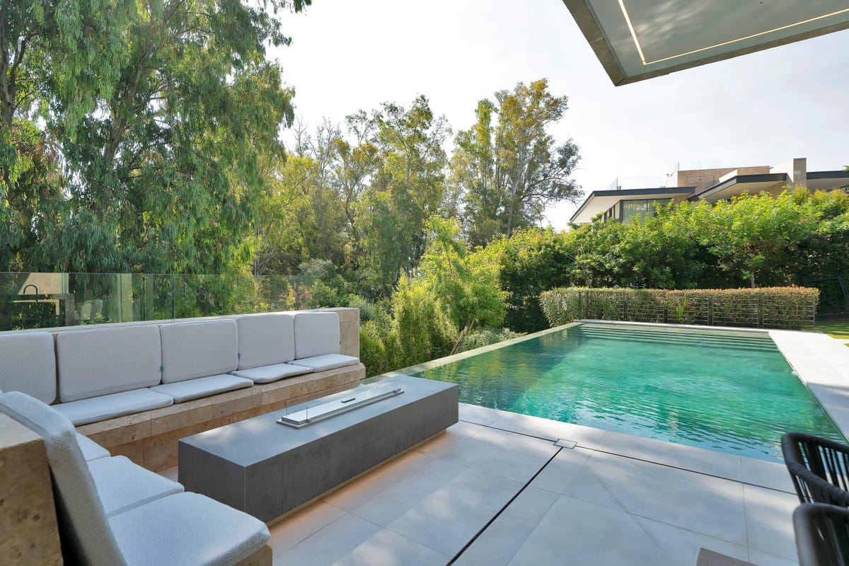 Villa Maryna: exclusieve moderne villa in La Cerquilla, Marbella in Marbella - foto 19
