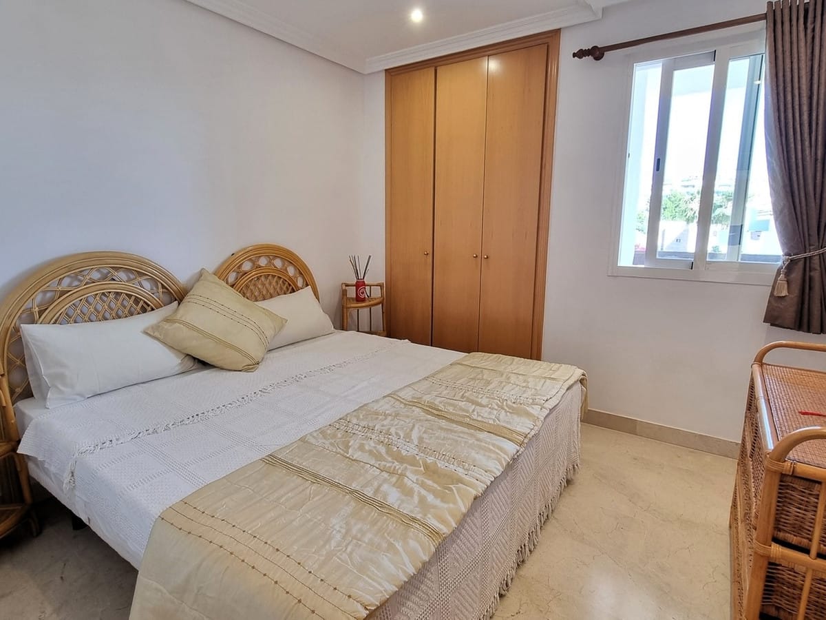 2 bedroom Apartment in Selwo in Selwo - foto 19