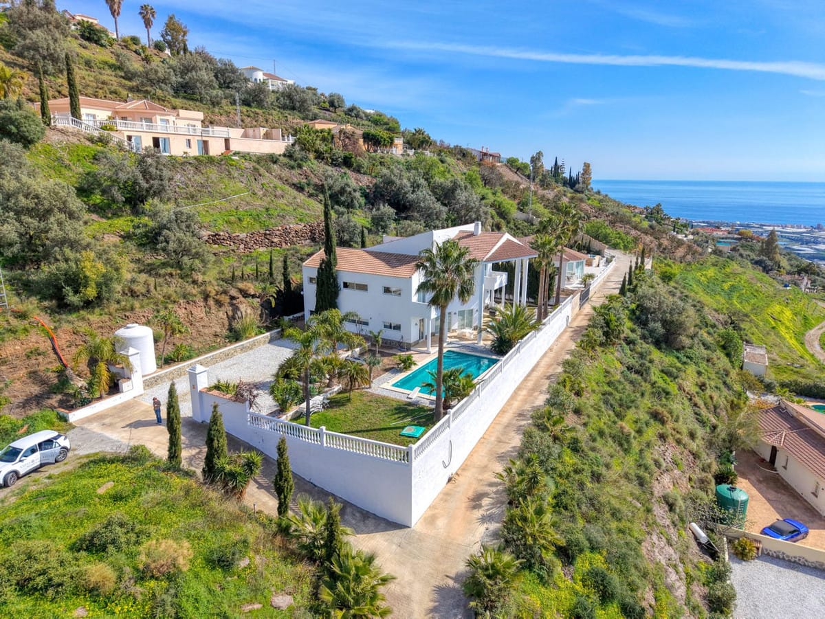 7 bedroom House in Algarrobo in Algarrobo - foto 2