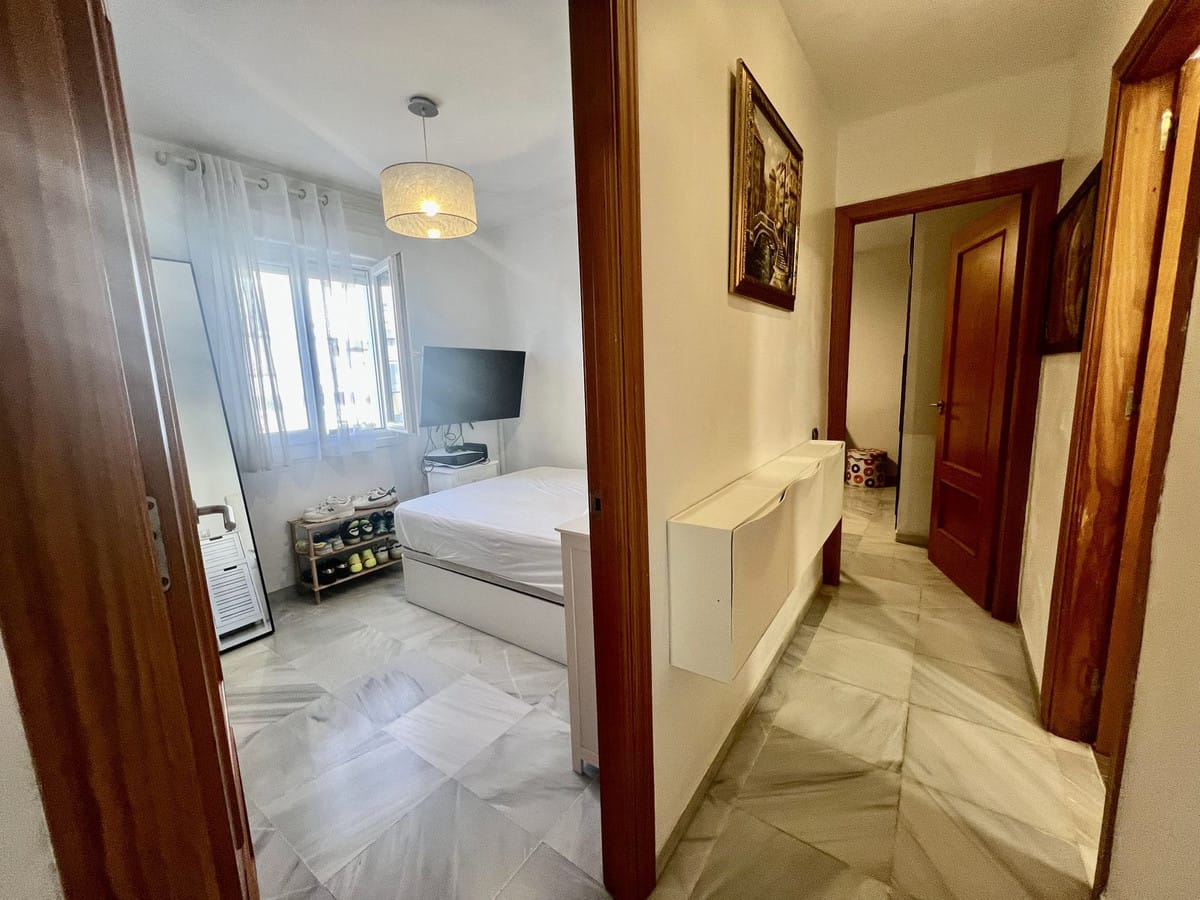 Appartement met drie slaapkamers in Estepona in Estepona - foto 4