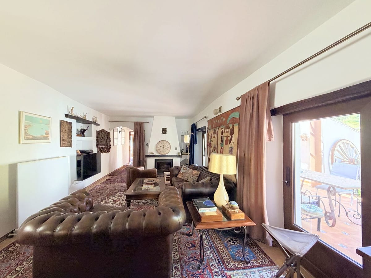 Finca met 4 slaapkamers in Casares in Casares - foto 11