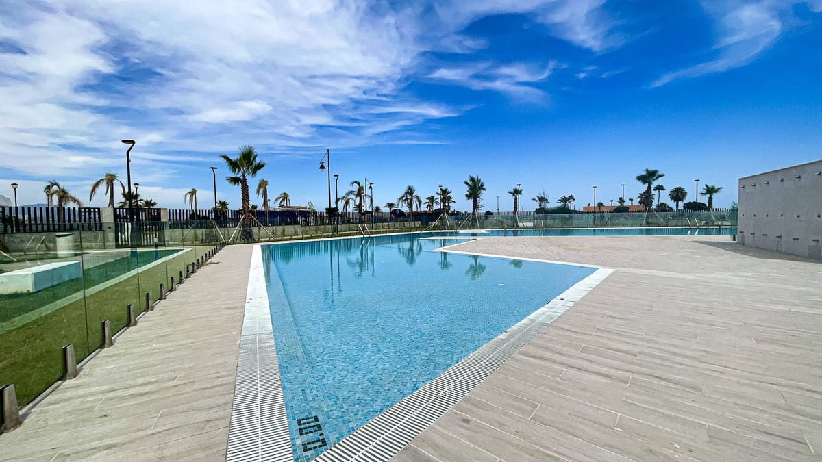 Moderne 3-slaapkamer appartement aan het strand in Torremolinos in Torremolinos - foto 3