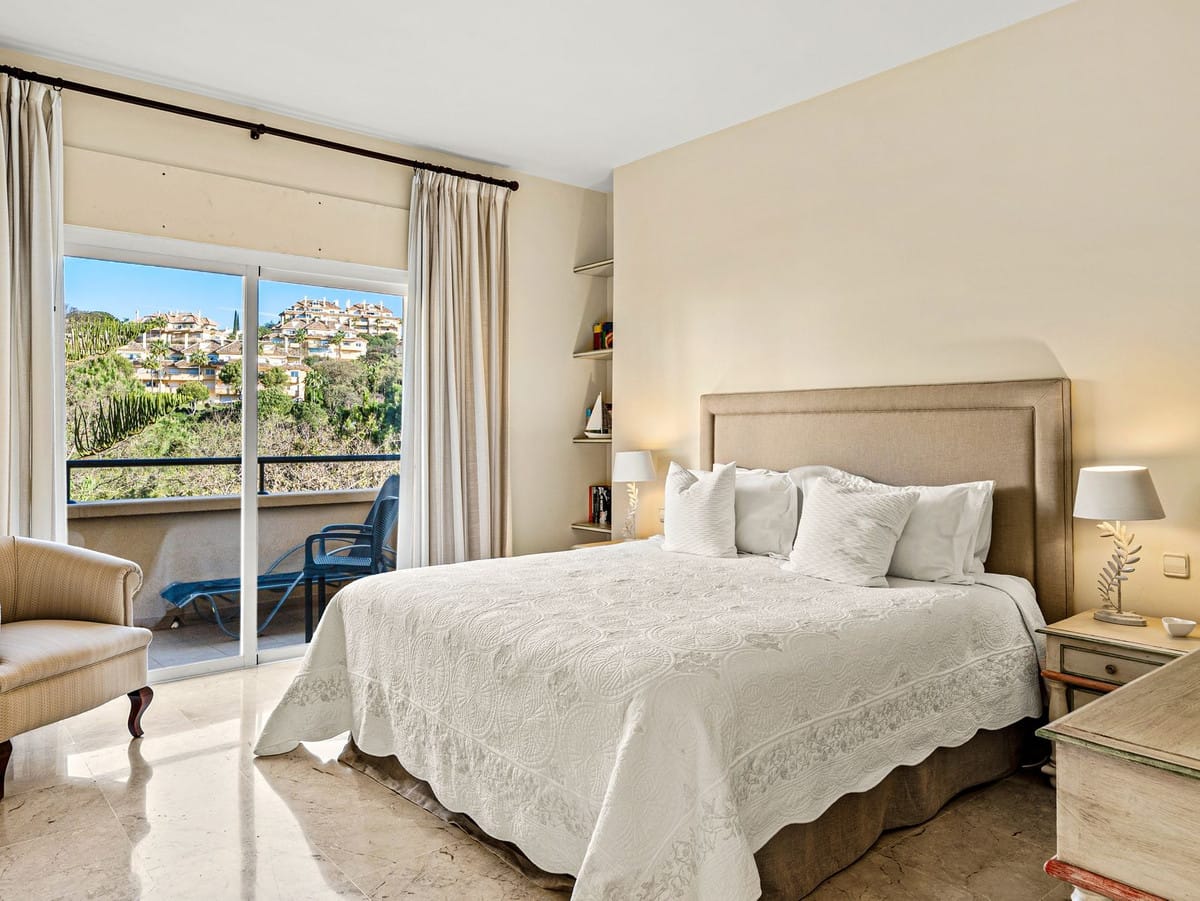 Drie-slaapkamer appartement in Elviria Hills in Elviria - foto 7