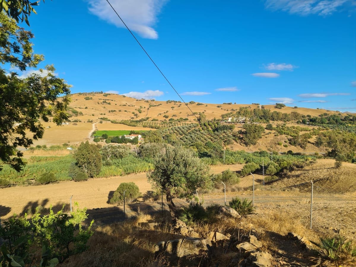 Finca met 3 slaapkamers in Pizarra in Pizarra - foto 15