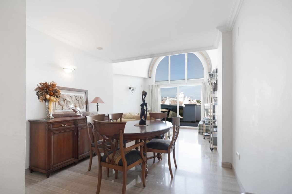 Drie slaapkamers penthouse duplex met zeldzaam potentieel op Puerto Marina, Benalmádena Costa in Benalmadena Costa - foto 9