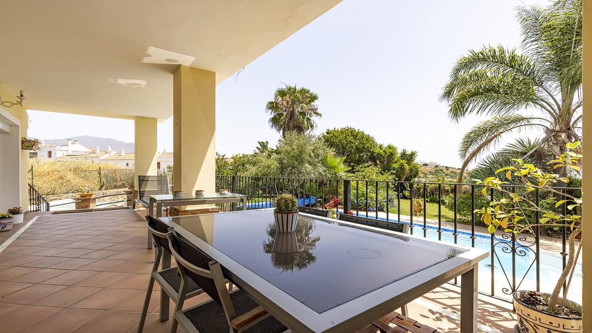 5 bedroom House in Casares in Casares - foto 15