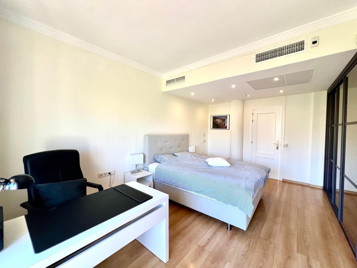 4 bedroom Apartment in Marbella in Marbella - foto 13