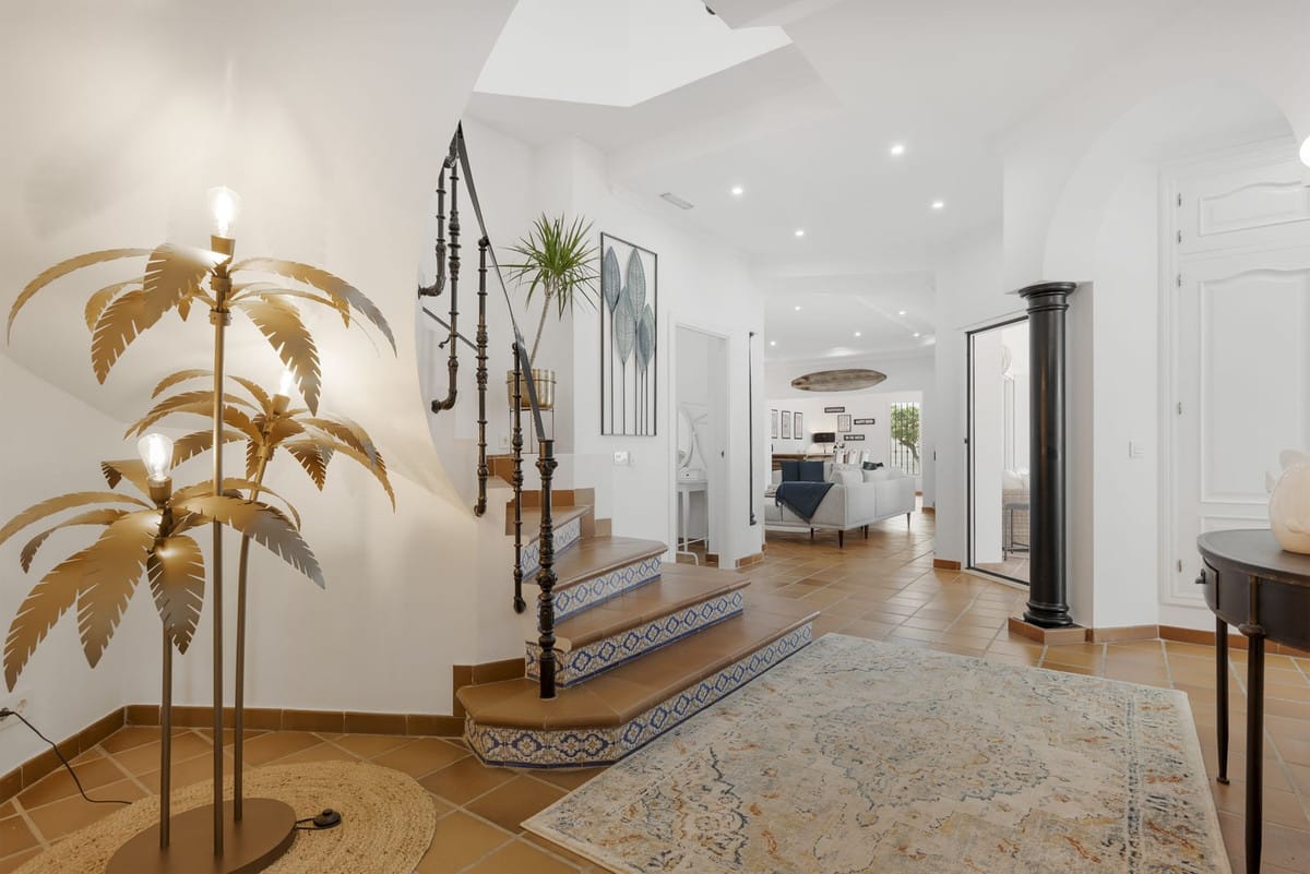 Vijf-slaapkamer villa in Las Chapas in Las Chapas - foto 15